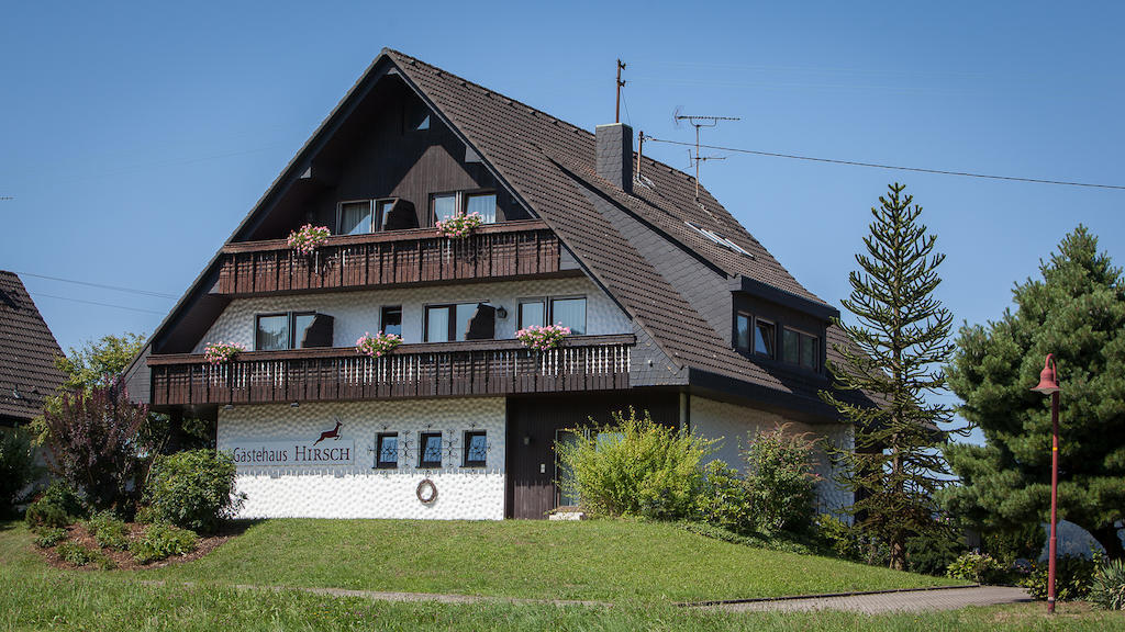Gasthaus Zum Hirsch Ґутах Екстер'єр фото